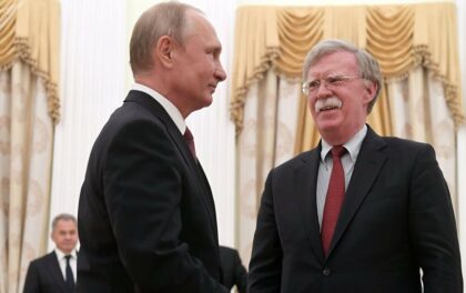 Bolton in Russia: spiragli di distensione