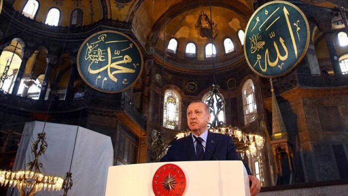 Santa Sofia è moschea. La sfida di Erdogan all'Arabia Saudita