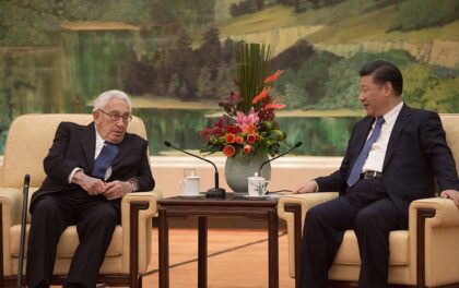 Kissinger: senza un accordo con Pechino sarà guerra globale