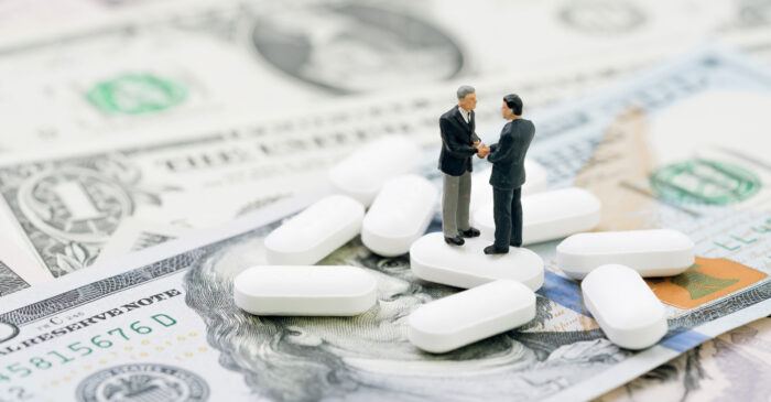 Come Big Pharma finanzia e forgia la politica Usa