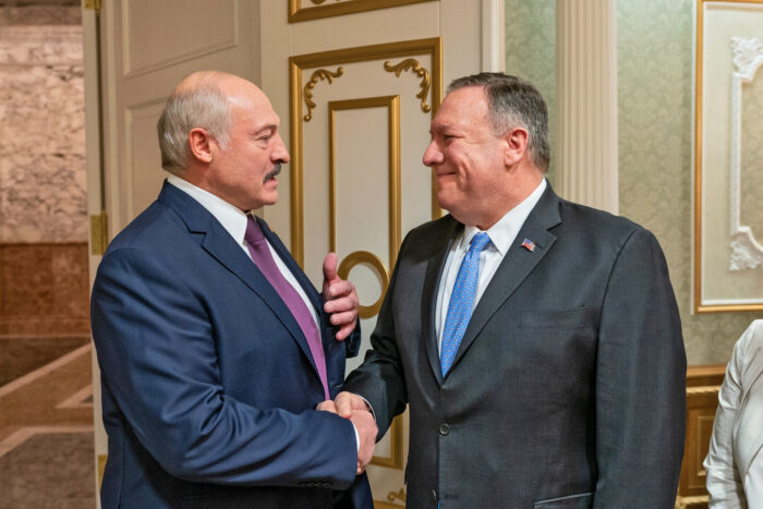 La pirateria bielorussa e l'incontro Biden-Putin
