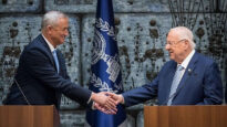 Israele: non passa l'unità nazionale di Netanyahu. Tocca a Gantz