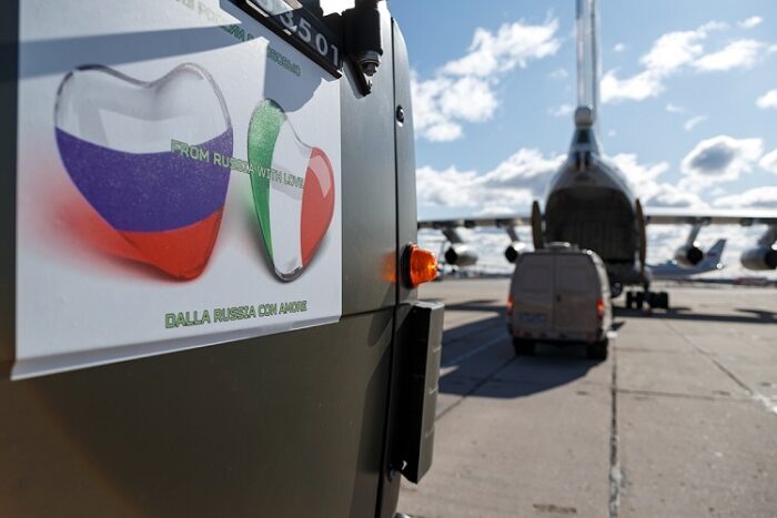 Russia: già 14 aerei di aiuti inviati all'Italia