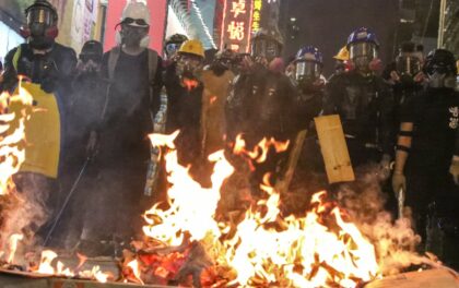 Gli scontri di Hong Kong oscurano i 70 anni della Cina