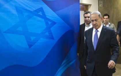 Israele ha un nuovo governo. Chiude la monarchia di Netanyahu