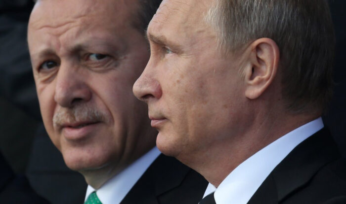 Idlib: guerra tra Turchia e Russia, ma Putin incontra Erdogan