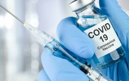 Covid-19: l'Occidente e Israele aprono ai vaccini russi