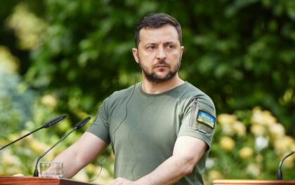 Zelensky - foto d'archivio. Ucraina: distensione reale o tattica per rimodulare il conflitto?